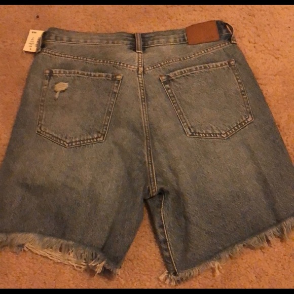 Aeropostale women’s skater jean shorts - Picture 4 of 4